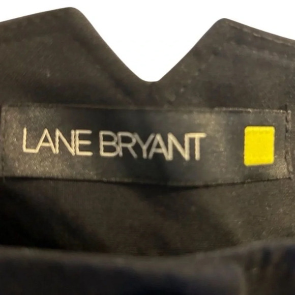 Lane Bryant Women's Flared Black Trousers Size 4 Casual Pants - Picture 3 of 9